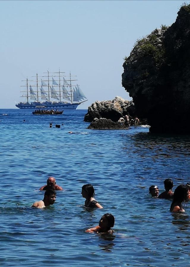 Beautiful Διαμέρισμα Ταορμίνα Εξωτερικό φωτογραφία